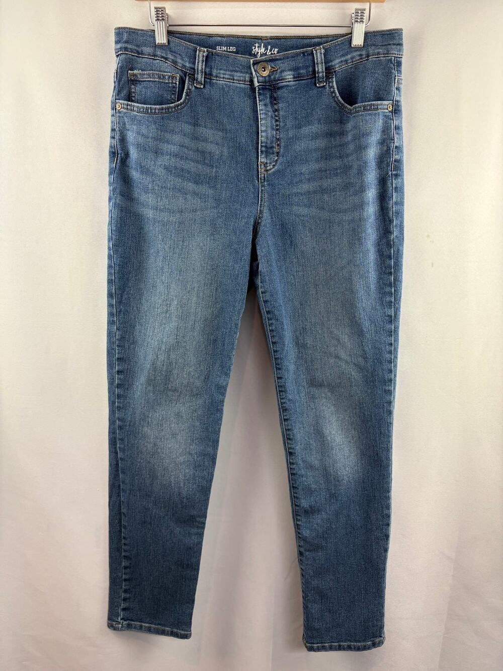 Women’s Style&Co Size 12 Medium Was Blue Slim Leg Jeans